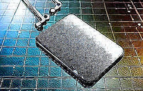 The Ledger of a Friendly: When Crypto Media Forgets the Chain